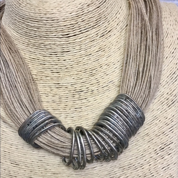 Quand Lili Cherche Titi Linen/Silver Necklace Made in France - Picture 9 of 9